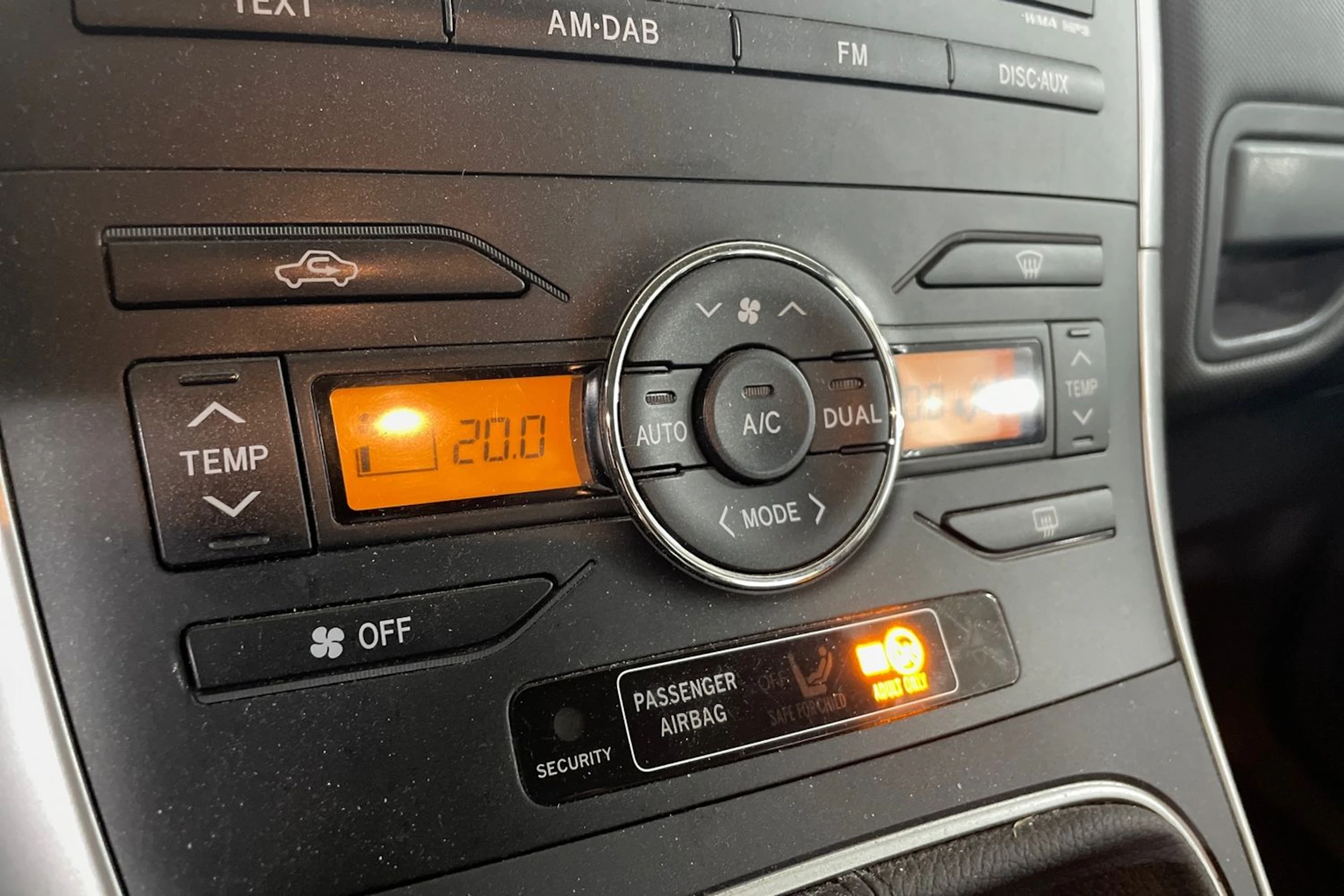 hopea Toyota Auris 2010 kuva 15.