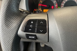 sininen Toyota Auris 2011 kuva 11.