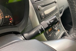 harmaa Toyota Auris 2011 kuva 21.