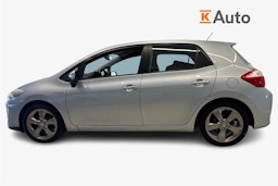 sininen Toyota Auris 2012 kuva 6.