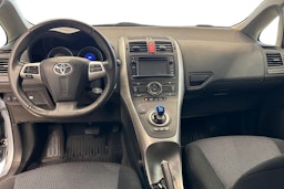 sininen Toyota Auris 2012 kuva 9.