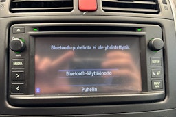 sininen Toyota Auris 2012 kuva 20.