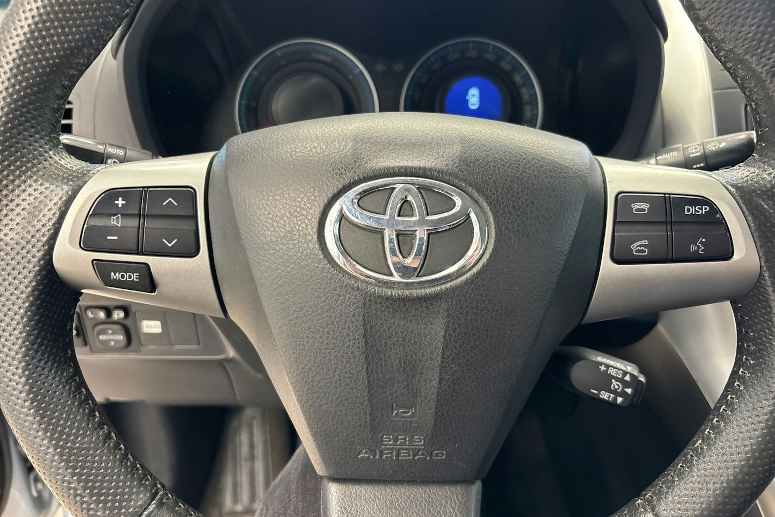 sininen Toyota Auris 2012 kuva 23.