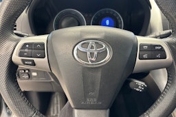 sininen Toyota Auris 2012 kuva 23.