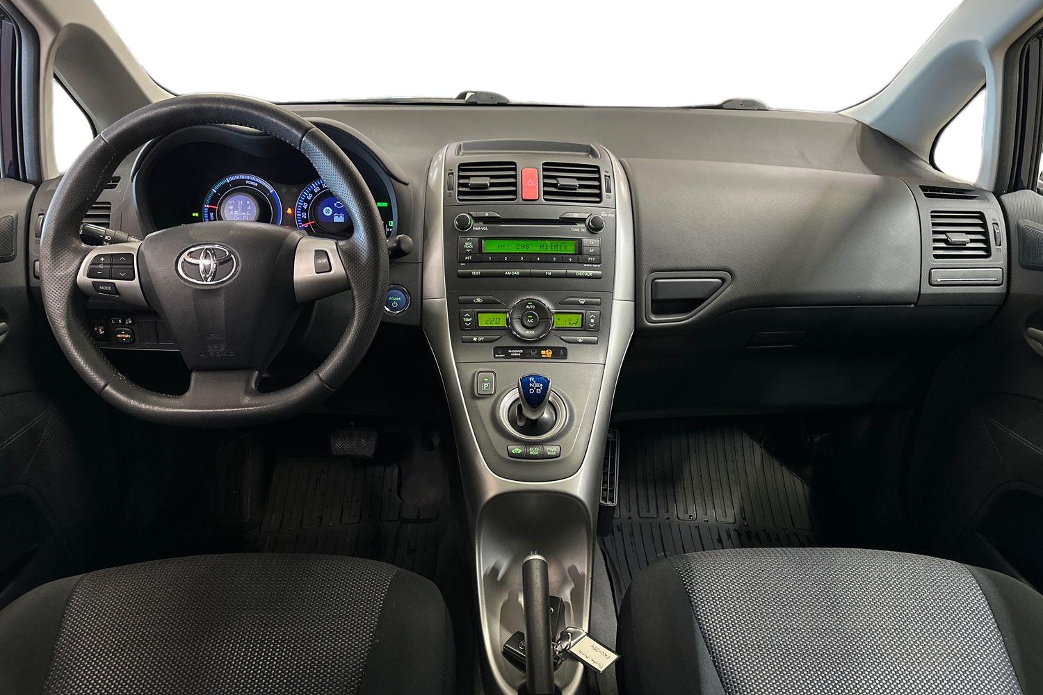 Toyota Auris 1,8 HSD Linea Sol 5ov 2012, bild 7/22