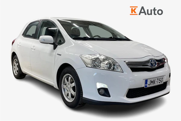 Toyota Auris 1,8 HSD Linea Sol 5ov