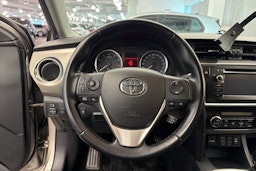 ruskea (beige) Toyota Auris 2013 kuva 14.