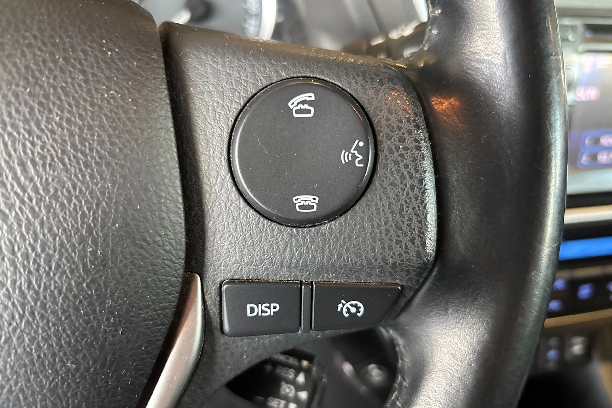 sininen Toyota Auris 2013 kuva 18.