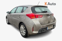 Ruskea (beige) Toyota Auris 2013 kuva 2.