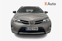 Ruskea (beige) Toyota Auris 2013 kuva 5.