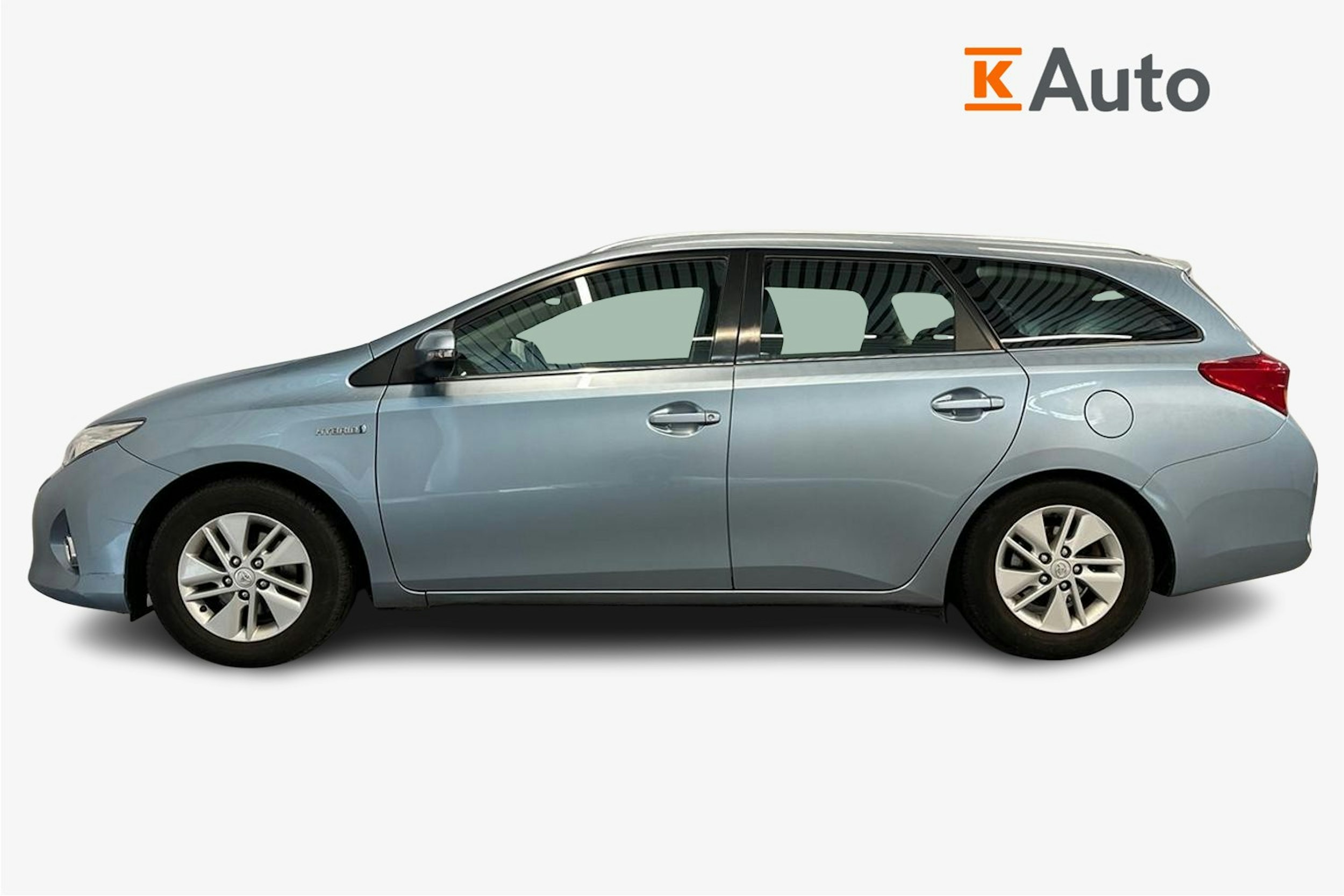 Sininen Toyota Auris 2013 kuva 6.
