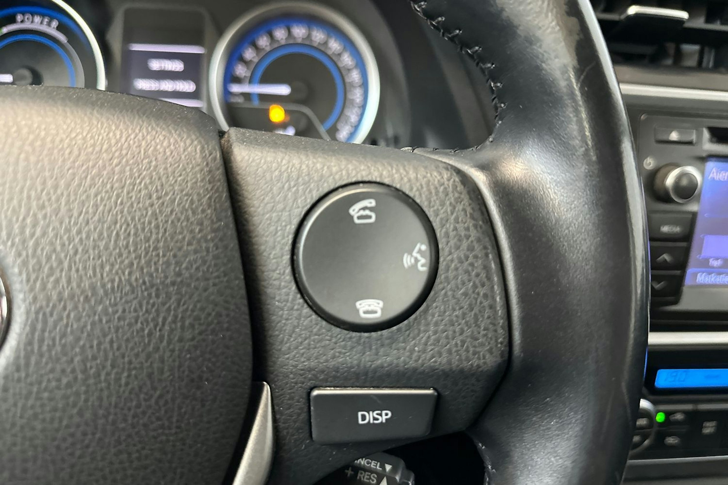 Sininen Toyota Auris 2013 kuva 19.