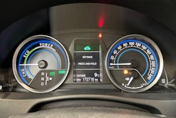 Sininen Toyota Auris 2013 kuva 21.