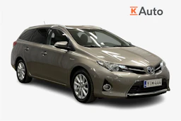 ruskea (beige) Toyota Auris 2013 kuva 1.