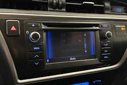 ruskea (beige) Toyota Auris 2013 kuva 22.