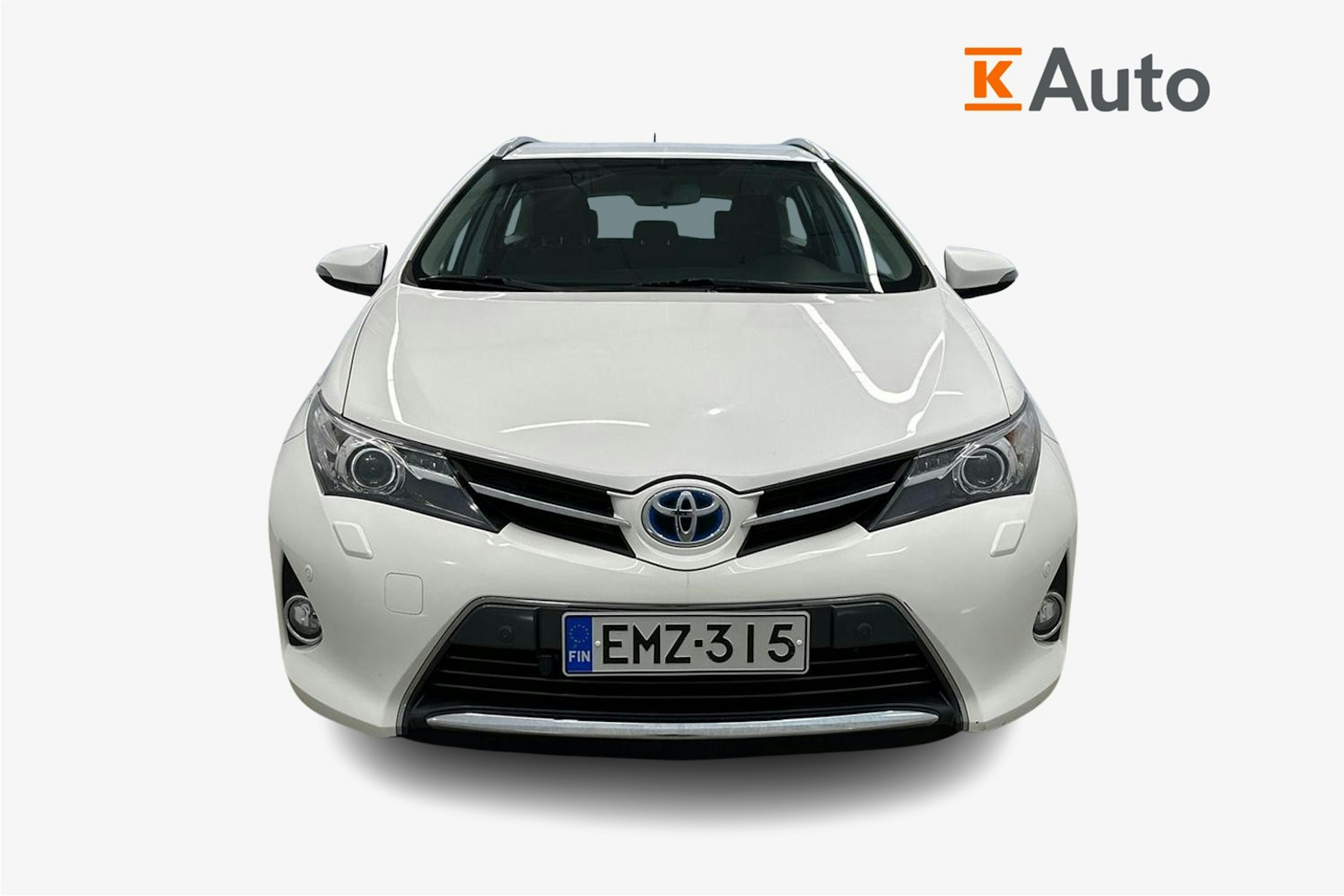 valkoinen Toyota Auris 2014 kuva 5.