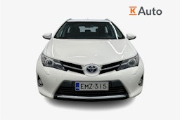 valkoinen Toyota Auris 2014 kuva 5.