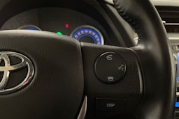 valkoinen Toyota Auris 2014 kuva 22.