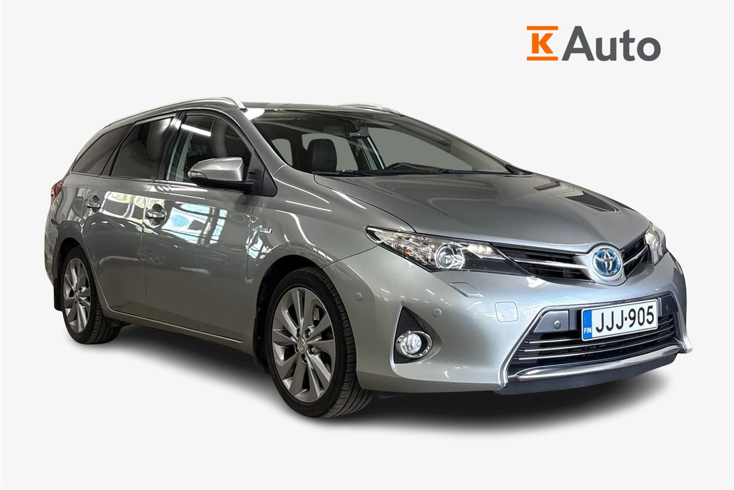 Harmaa Toyota Auris 2014 kuva 1.