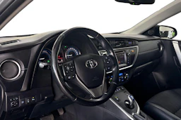 Harmaa Toyota Auris 2014 kuva 8.