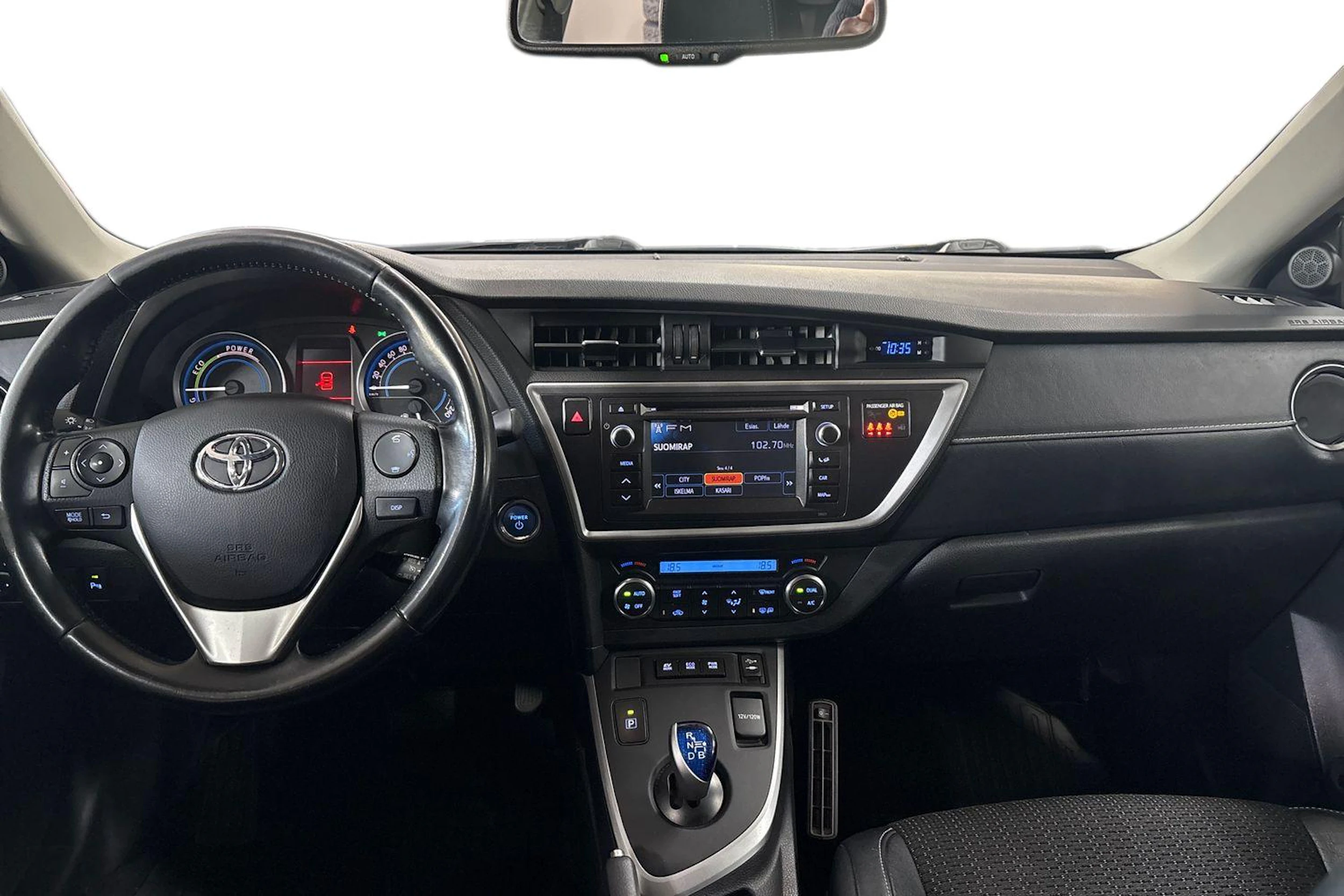Harmaa Toyota Auris 2014 kuva 9.