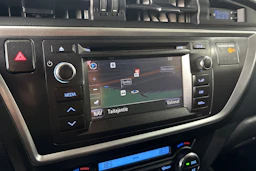 Harmaa Toyota Auris 2014 kuva 21.