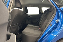 sininen Toyota Auris 2014 kuva 10.