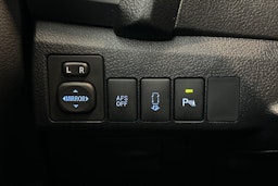 valkoinen Toyota Auris 2014 kuva 18.