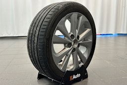 valkoinen Toyota Auris 2014 kuva 31.