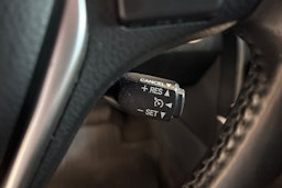 Valkoinen Toyota Auris 2014 kuva 21.