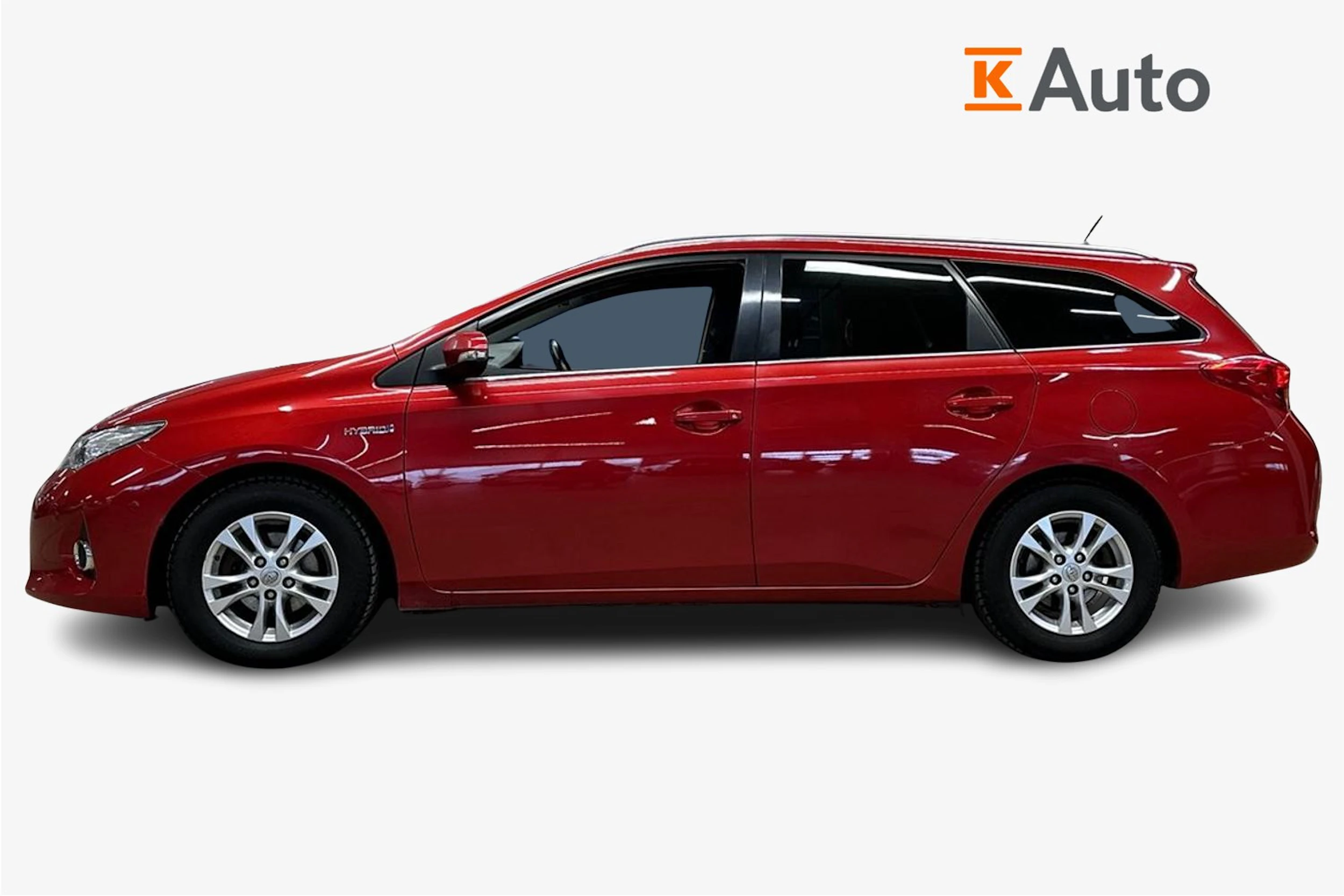 punainen Toyota Auris 2014 kuva 6.