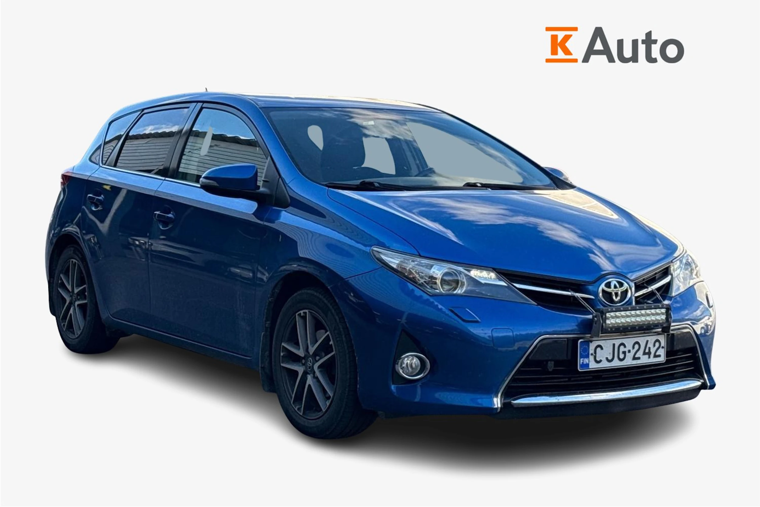 sininen Toyota Auris 2015 kuva 1.