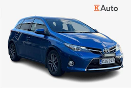 sininen Toyota Auris 2015 kuva 1.