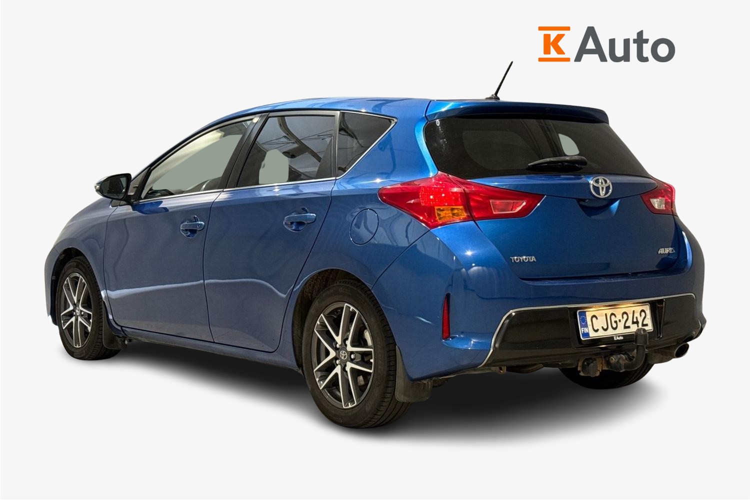 Toyota Auris 2015, kuva 2/19