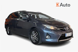 sininen Toyota Auris 2015 kuva 1.