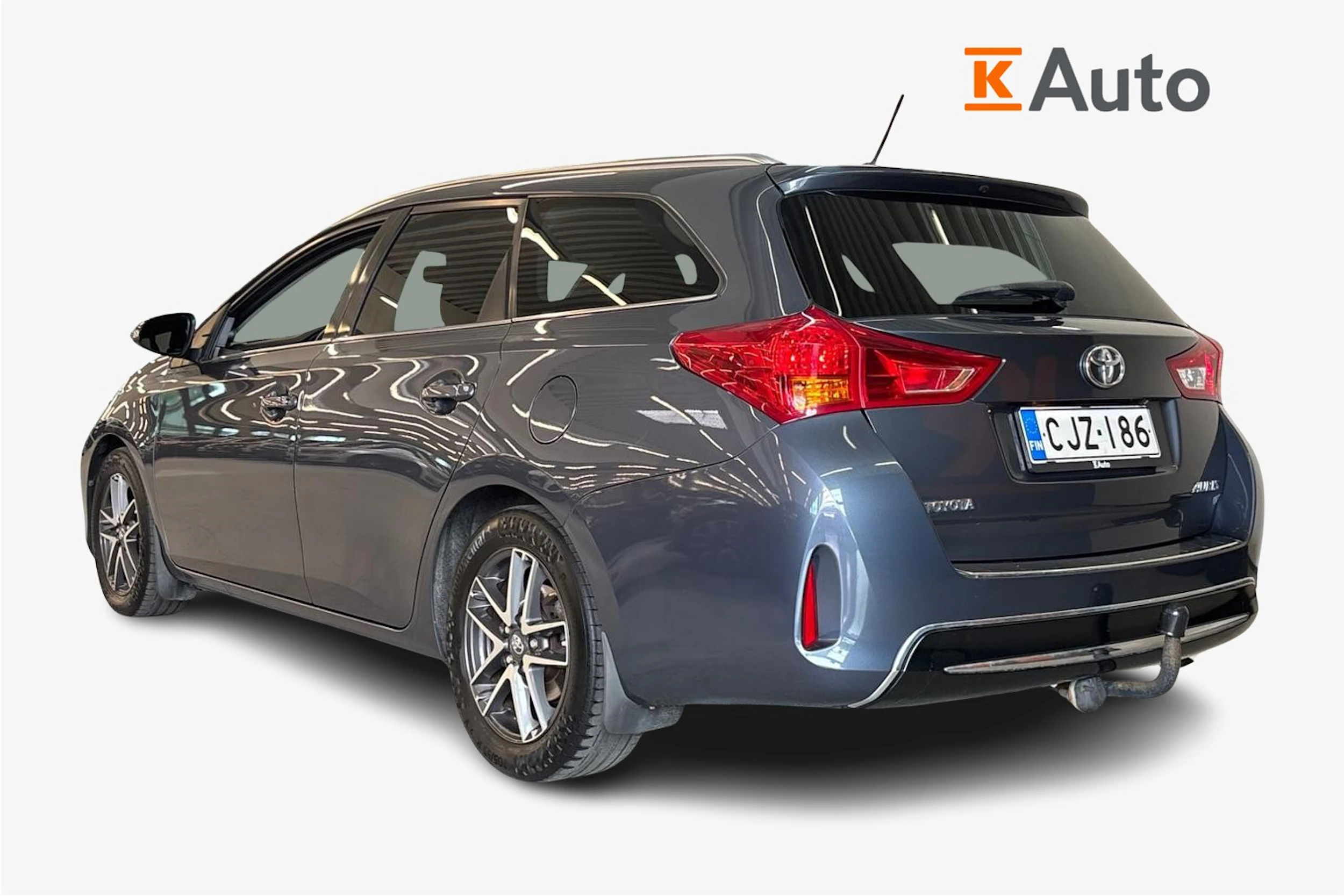 sininen Toyota Auris 2015 kuva 2.
