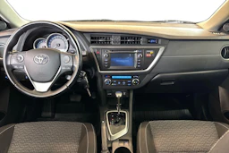 sininen Toyota Auris 2015 kuva 7.