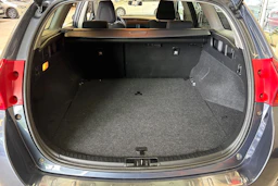 sininen Toyota Auris 2015 kuva 22.