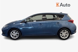 sininen Toyota Auris 2015 kuva 6.
