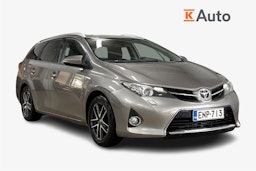 ruskea (beige) Toyota Auris 2015 kuva 1.