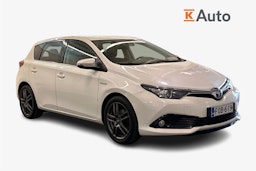 valkoinen Toyota Auris 2015 kuva 1.