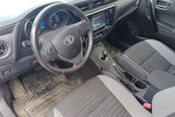 sininen Toyota Auris 2015 kuva 3.