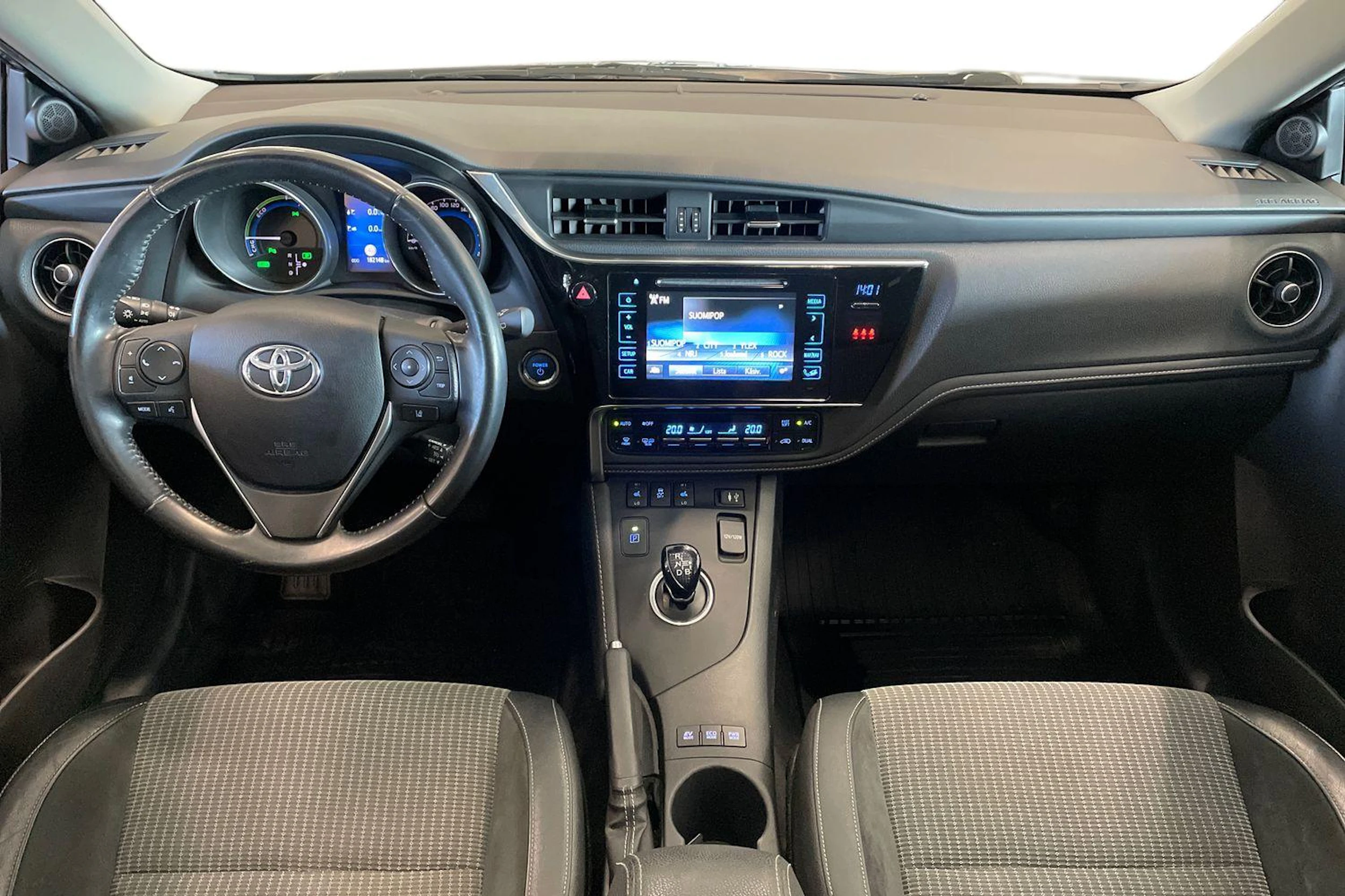 sininen Toyota Auris 2015 kuva 7.
