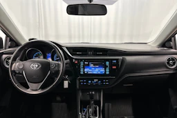 harmaa Toyota Auris 2016 kuva 11.
