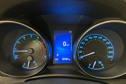 harmaa Toyota Auris 2016 kuva 15.