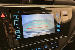 harmaa Toyota Auris 2016 kuva 17.