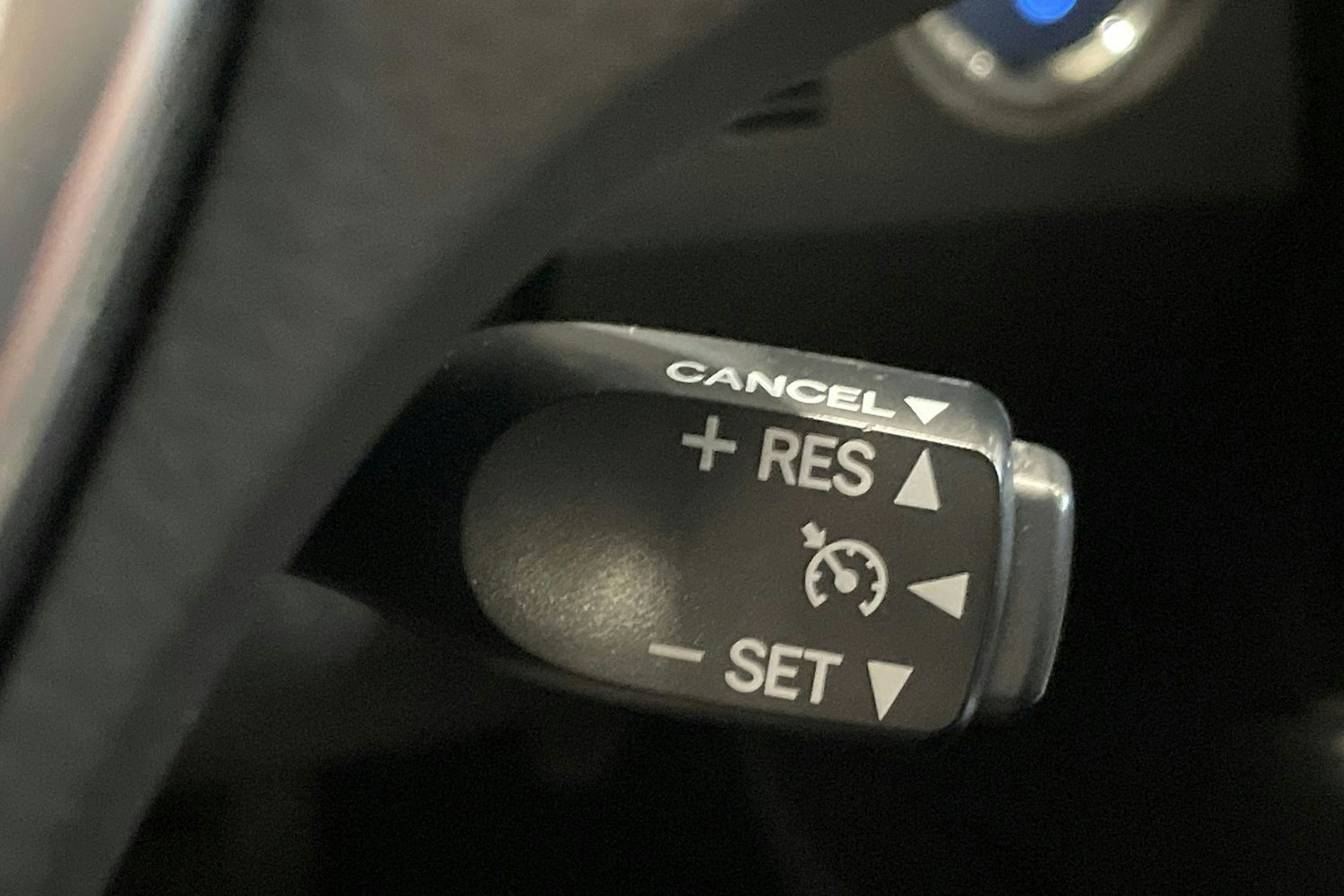 valkoinen Toyota Auris 2016 kuva 18.