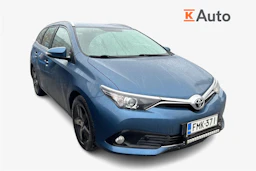 sininen Toyota Auris 2016 kuva 1.