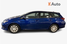 sininen Toyota Auris 2016 kuva 5.