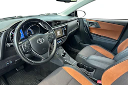 sininen Toyota Auris 2016 kuva 6.